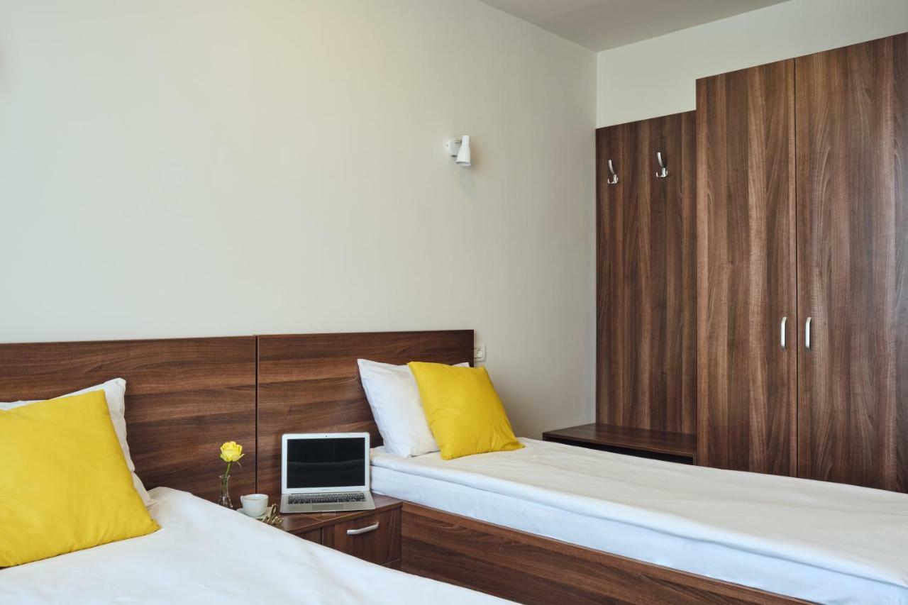 Boca Boutique Hotel ティミショアラ エクステリア 写真